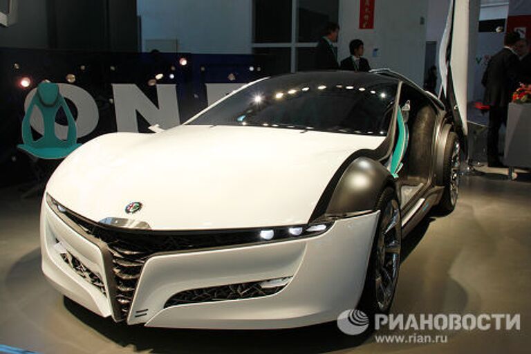 Автомобиль Alfa Romeo на международном Пекинском автосалоне Auto China-2010