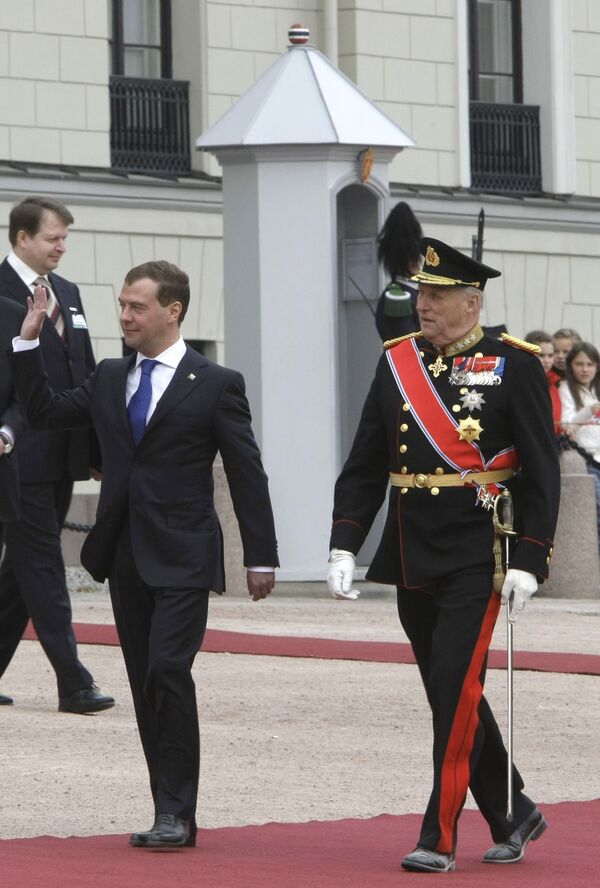 Осло тепло встретил российского президента