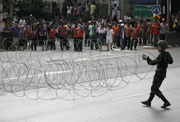 Столкновение демонстрантов с полицией в Бангкоке