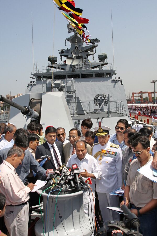 Церемония принятия на вооружение фрегата Шивалик. Мумбаи, Индия, 29 апреля