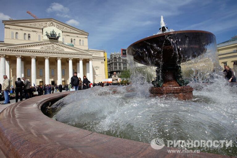 Церемония открытия главного фасада здания Большого театра России