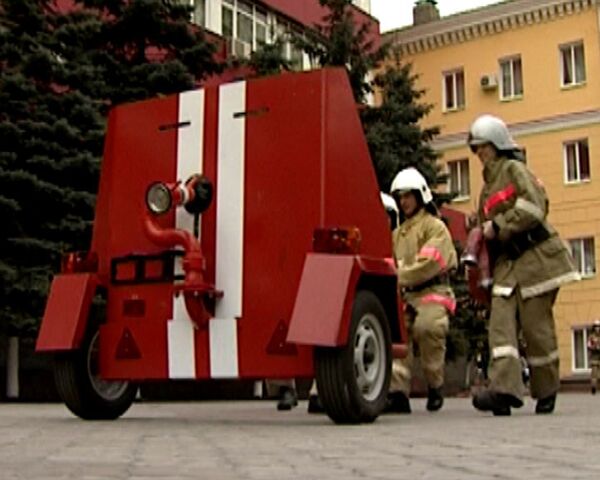 Девушки-пожарные из Академии МЧС учатся спасать пострадавших