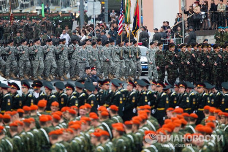 Репетиция Парада Победы на Красной Площади в Москве