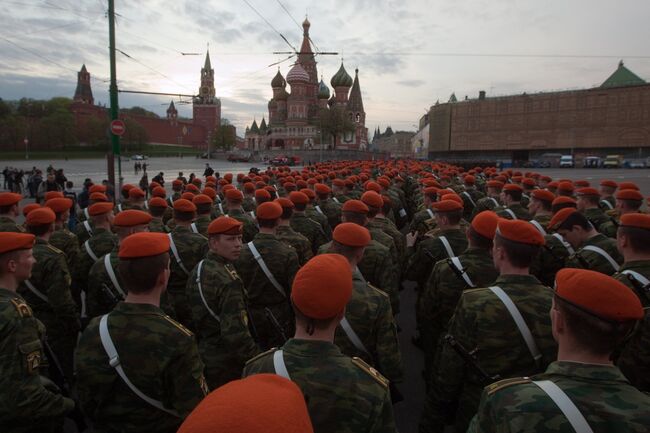 Репетиция Парада Победы на Красной Площади в Москве. Архив