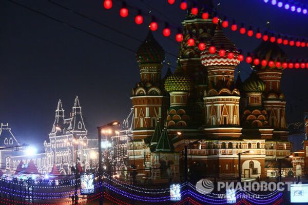 Вид с Большого Москворецкого моста на Красную площадь