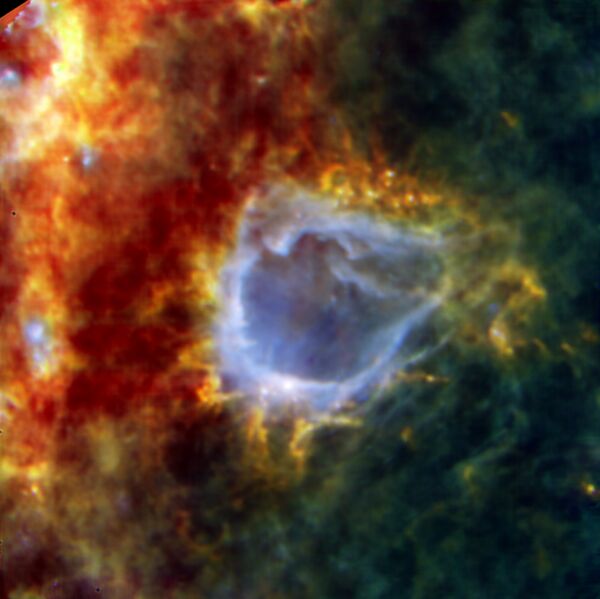 Облако RCW 120, в котором космический телескоп «Гершель» разглядел будущую звезду-гигант