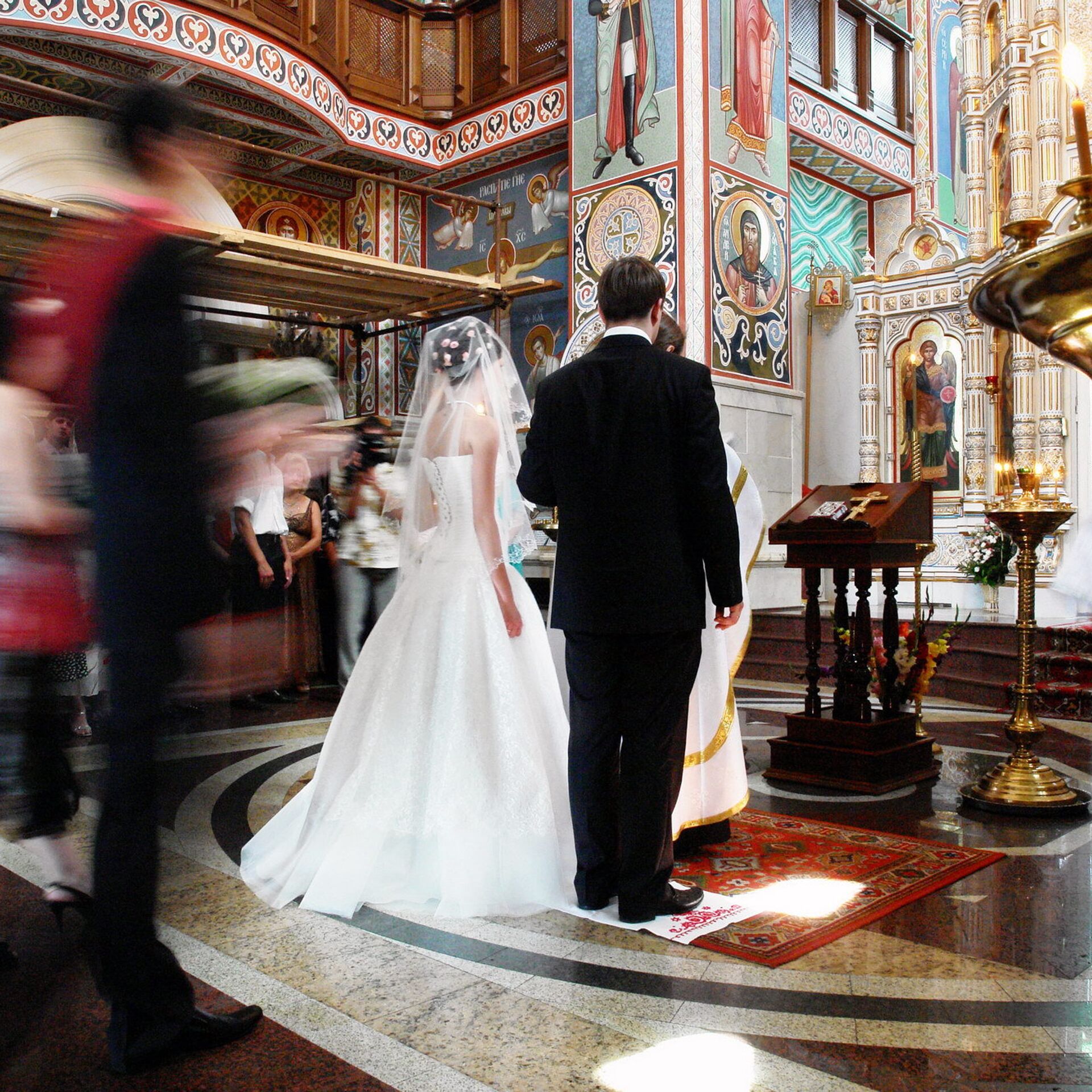 Почему заключение брака в церкви называется венчание. Венчание. Венчание в православной церкви. Таинство венчания в православной церкви. Венчание на небесах.