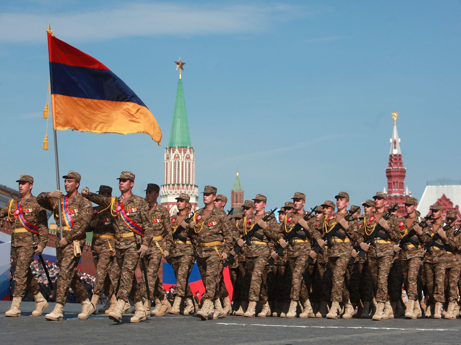 парад победы в казахстане