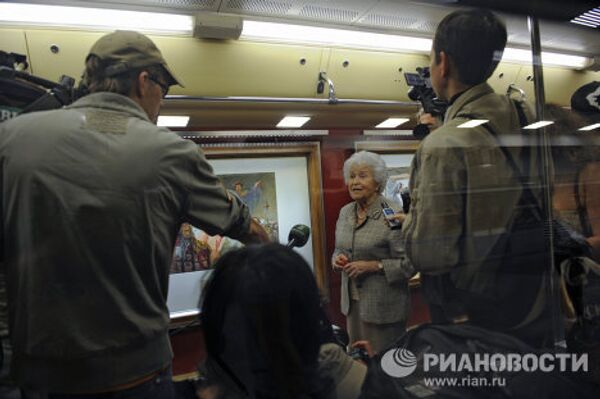 Ирина Антонова на церемонии пуска поезда Акварель с новой экспозицией