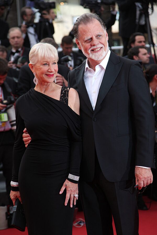 Британская актриса Хелен Миррен с супругом на 63-ем Международном Каннском кинофестивале