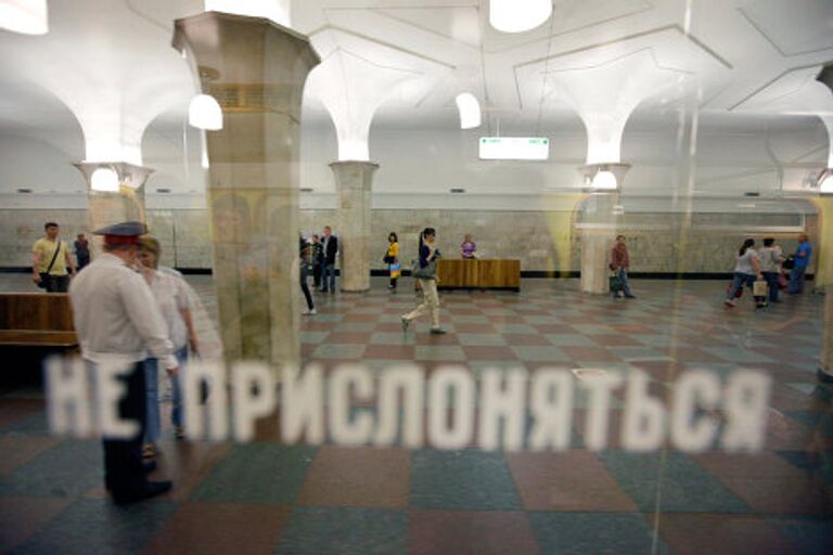 15 мая в день 75-летия Московского метрополитена был пущен ретропоезд, в точности воспроизводящий первый состав 1934 года