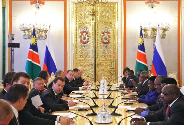 Президенты РФ и Намибии Дмитрий Медведев и Хификепунье Похамба