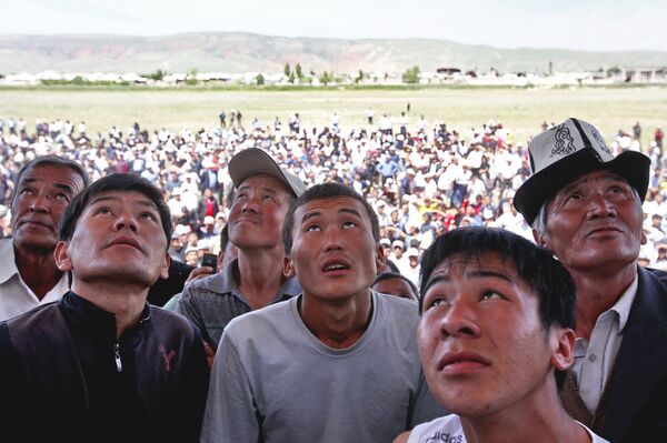 Диаспоры в городе Ош. События в Киргизии в 1990-2000-е. Мигрантлар. Вк киргиз