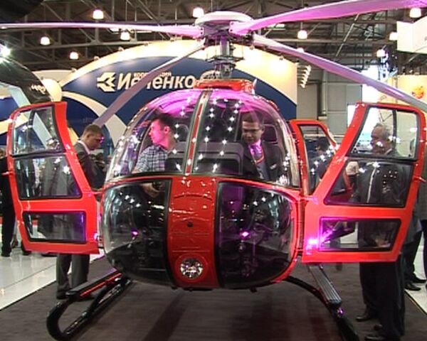 Вертолеты с подогревом и для фигур высшего пилотажа на HeliRussia-2010
