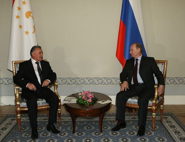 Встреча премьер-министров России и Таджикистана