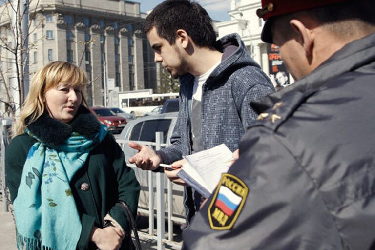 В Новосибирске прошел флэшмоб в поддержку шахтеров Кузбасса