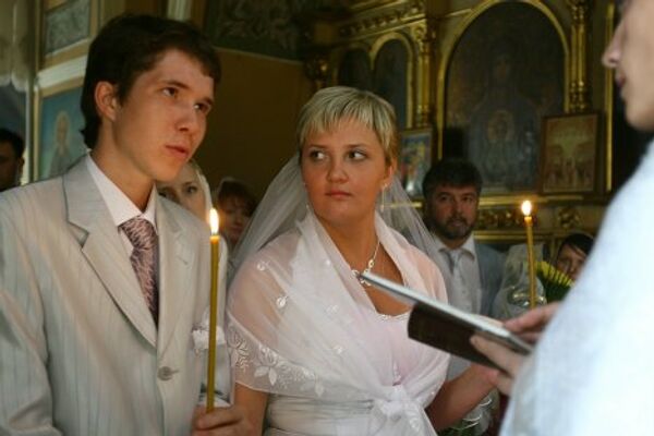 Венчание в Семеновской церкви г.Йошкар-Олы, респ. Марий Эл