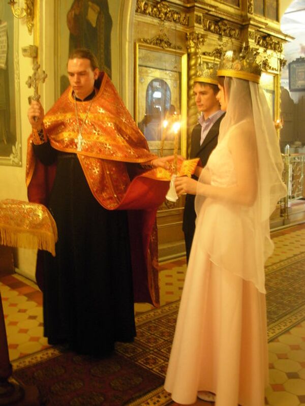 Венчание Дениса и Ольги в Богоявленской церкви в Коломне
