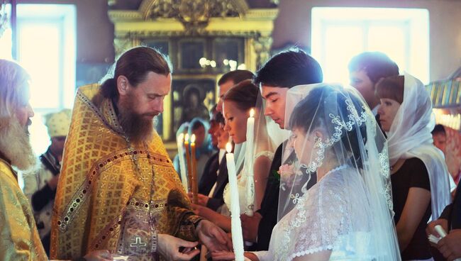 Венчание, архивное фото