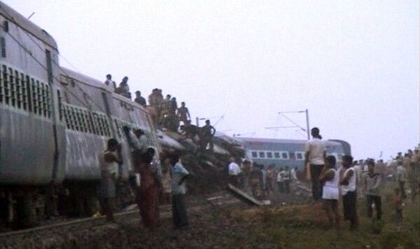 Подрыв пассажирского поезда в Индии