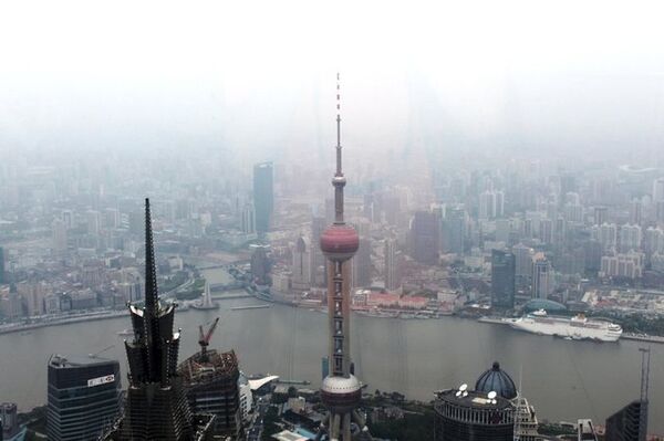 Шанхайский всемирный финансовый центр - самое высокое здание в Шанхае.