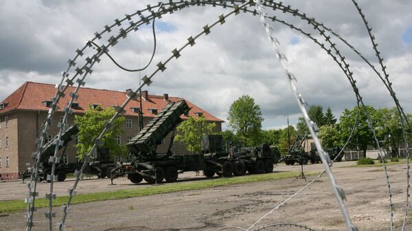 Батарея американских ракет противовоздушной обороны Patriot на польской военной базе Морон