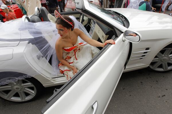 Парад невест на ВВЦ