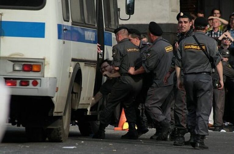 Марш несогласных на Триумфальной площади в Москве