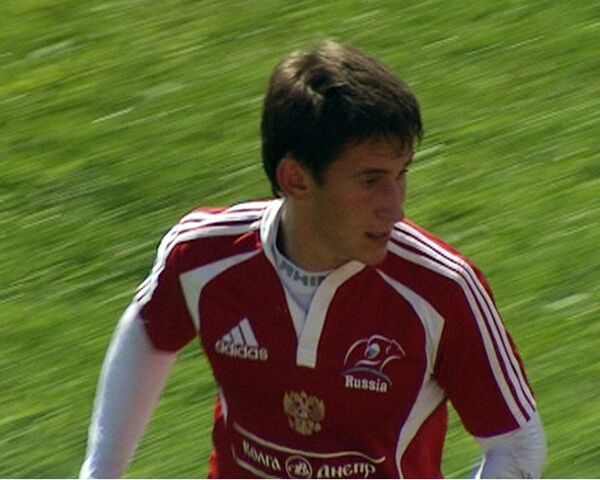 Юниор из Красноярска тренируется, чтобы попасть в сборную мира по регби