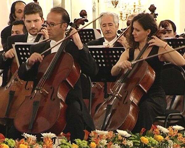 Один из старейших оркестров мира сыграл в Москве турецкую музыку