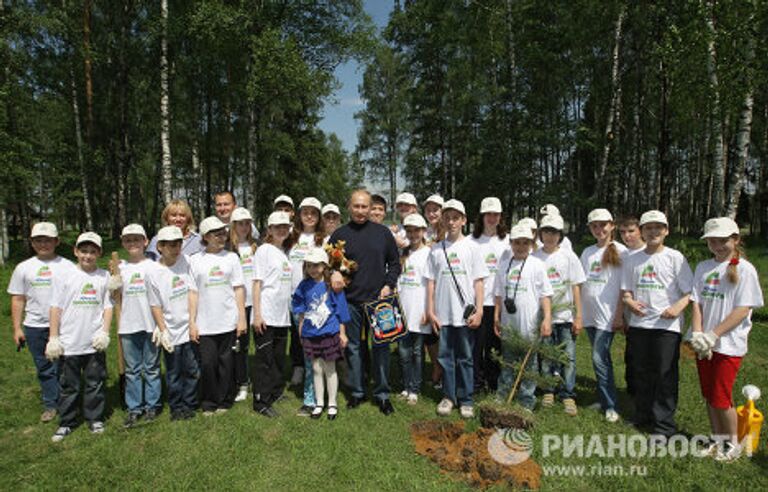 Премьер-министр РФ Владимир Путин посетил парк Лосиный остров