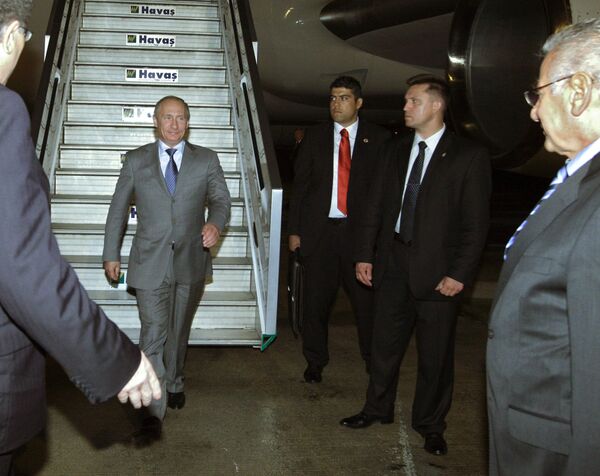 Владимир Путин прибыл с рабочим визитом в Турцию