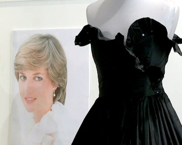 Платье принцессы Дианы случайно нашли в своем гараже дизайнеры одежды