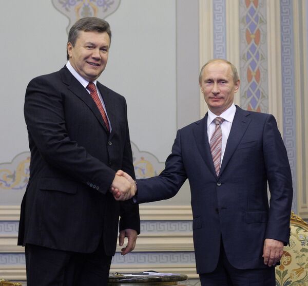 Встреча Владимира Путина и Виктора Януковича. Архив
