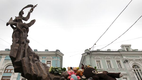 Памятник жертвам теракта в Беслане в Москве. Архив