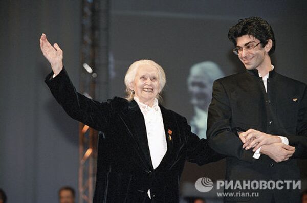 М.Семенова и Н.Цискаридзе на церемонии вручения международной премии Балетный Бенуа