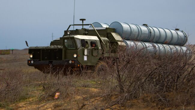 Зенитно-ракетный комплекс С-300