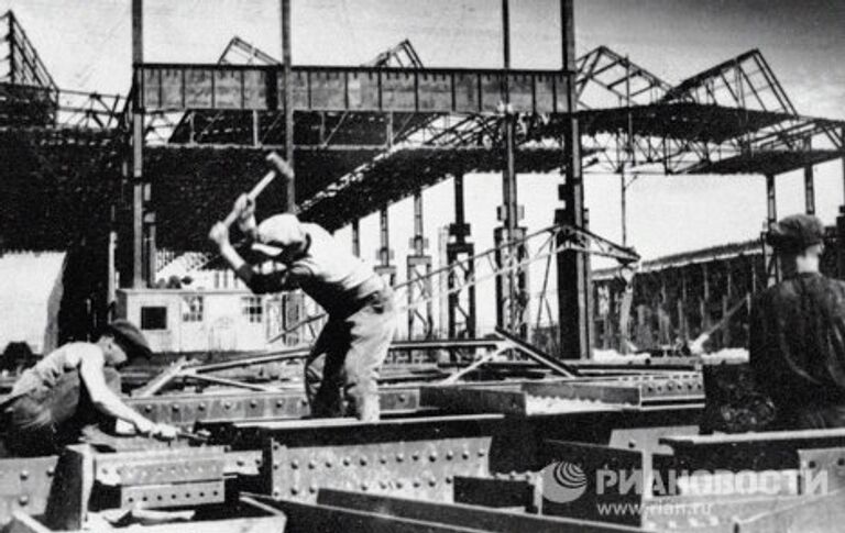 Строительство Горьковского автомобильного завода