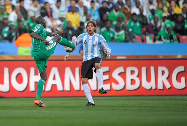 Игровой момент матча Аргентина – Нигерия