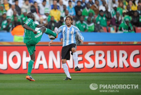 Игровой момент матча Аргентина – Нигерия