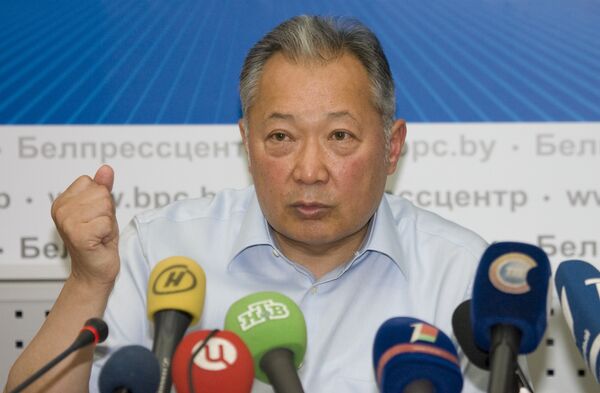 Экс-президент Киргизии Курманбек Бакиев на пресс-конференции в Минске. Архив