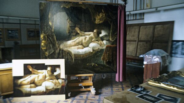 Картина Рембрандта Даная во время реставрации