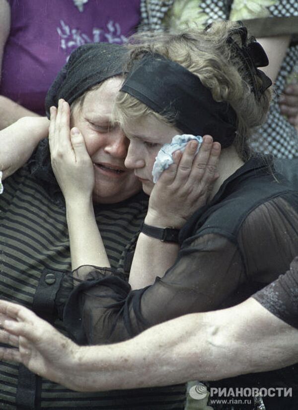 Жители Буденновска оплакивают погибших