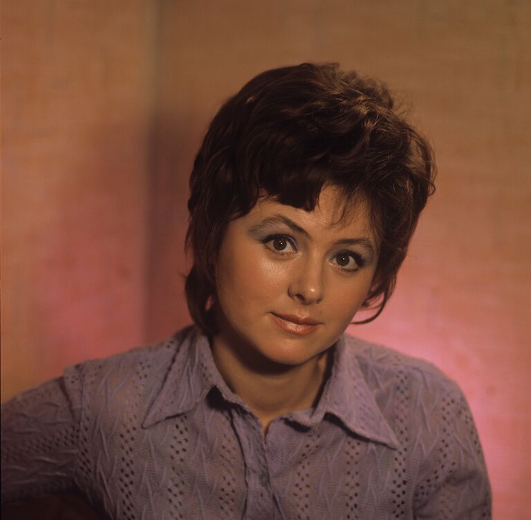 Актриса Наталья Селезнева Актриса Наталья Селезнева