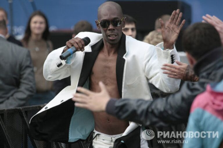 Концерт группы Faithless в рамках Петербургского международного экономического форума