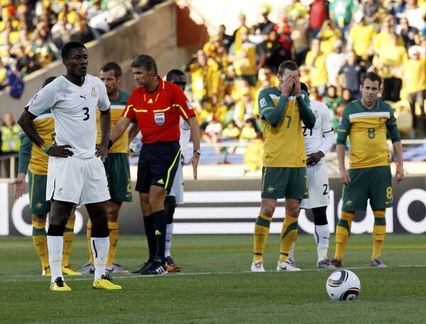 Игровой момент матча Гана  - Австралия