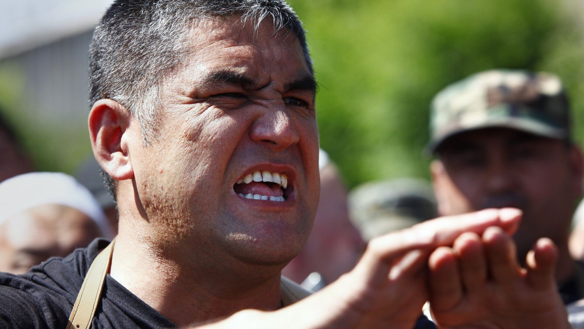 Беспорядки в Киргизии - РИА Новости, 1920, 12.10.2020