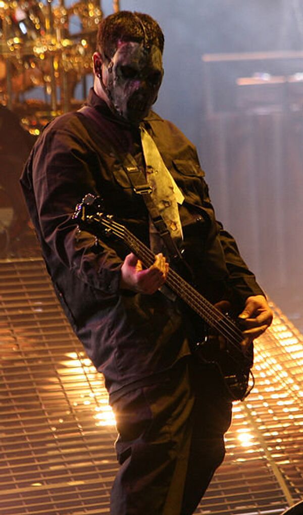 Бас-гитарист известной американской рок-группы Slipknot Пол Грей 