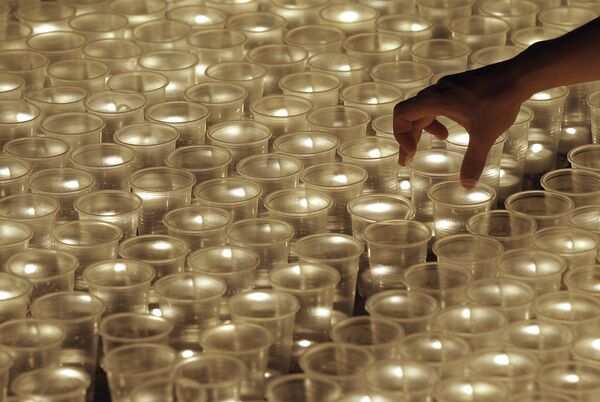 Акция 1418 свечей за каждый день войны в Москве. Архив