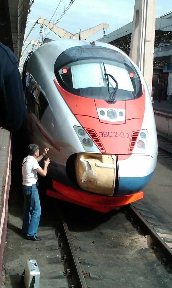 Поезд Сапсан , который во время рейса  из Петербурга в Москву 24 июня сбил человека